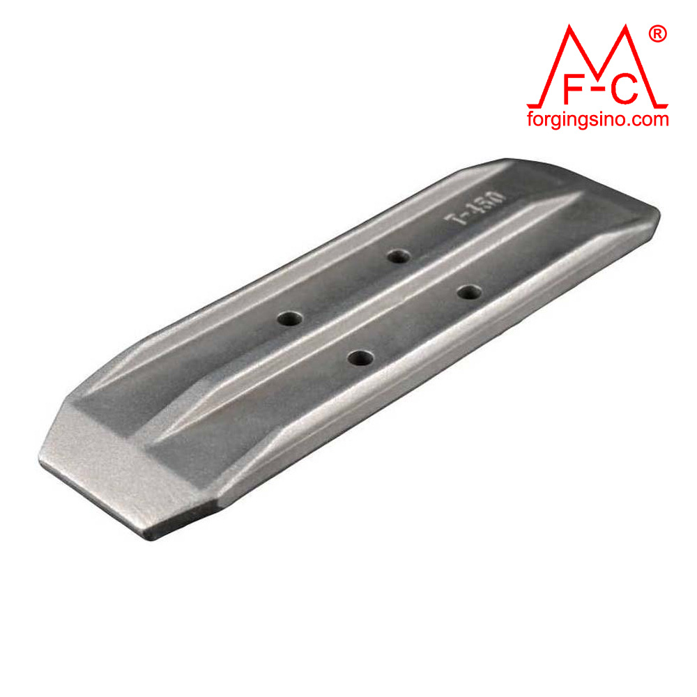 Track shoes pads - the critical undercarriage parts (Mar 30, 2026)